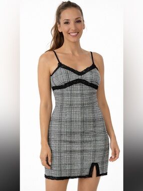 Black & White Houndstooth Lace-Trim Slip Dress